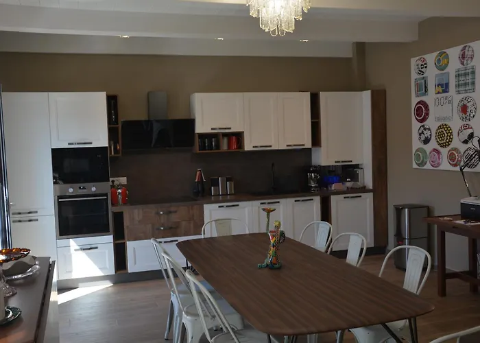 住宿加早餐酒店 Magno 3*