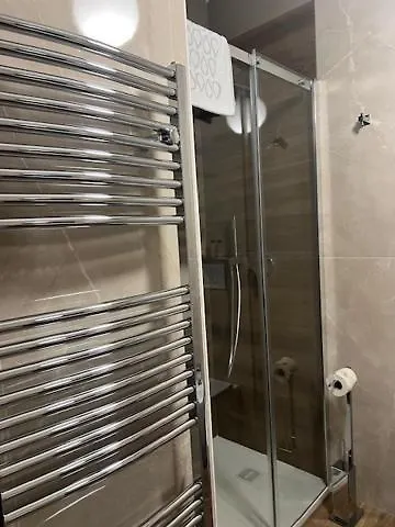 Magno לינה וארוחת בוקר