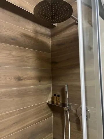 Magno 住宿加早餐酒店 3*